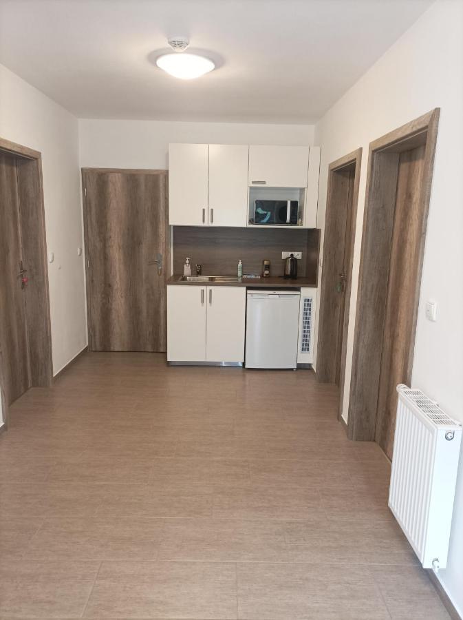 Rodinné vinařství Guldanovi Divaky Exterior foto
